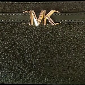 Michael Kors Green Pebbled Leather Card Holder with Gold MK Accent